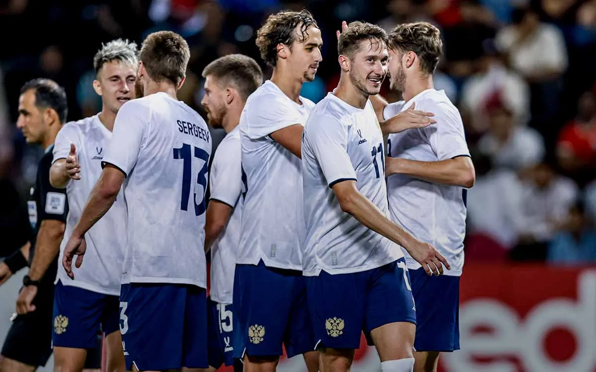 Карпин выпустил лучших. Катарцы спасовали перед мощью Миранчуков