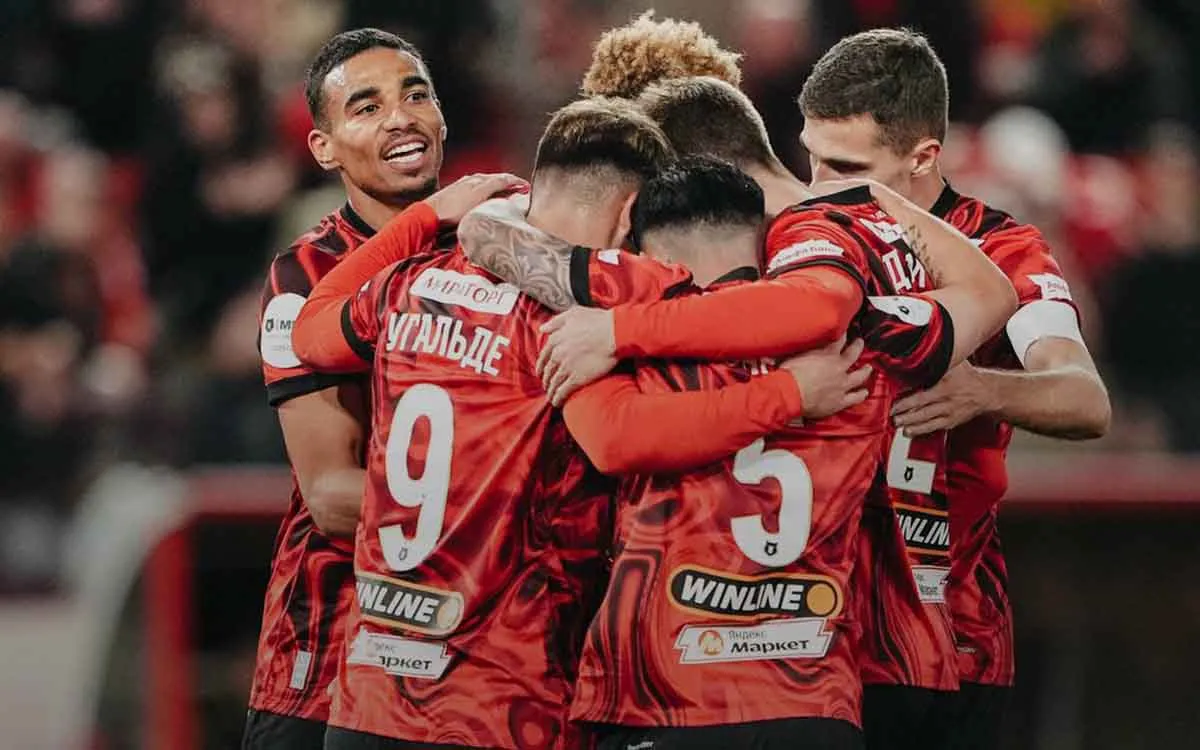 1Spartak-PariNN-FC-Spartak (2).webp