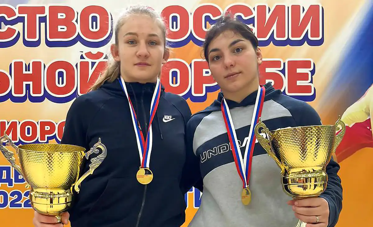 2022_god_amina_tandelova_i_alina_kasabieva_foto_REGION15_RU.webp