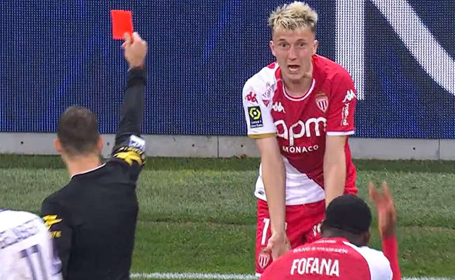 2023-12-21 09.35.55.webp