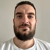 Артём Апальков