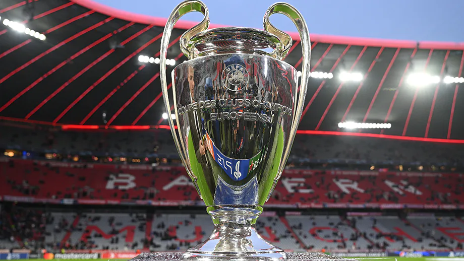 Champions League Trophy. Champions League Cup. Футбольный клуб Манчестер Сити.