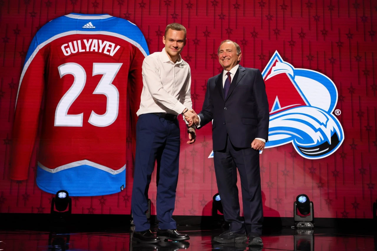 3. ХК Колорадо.webp