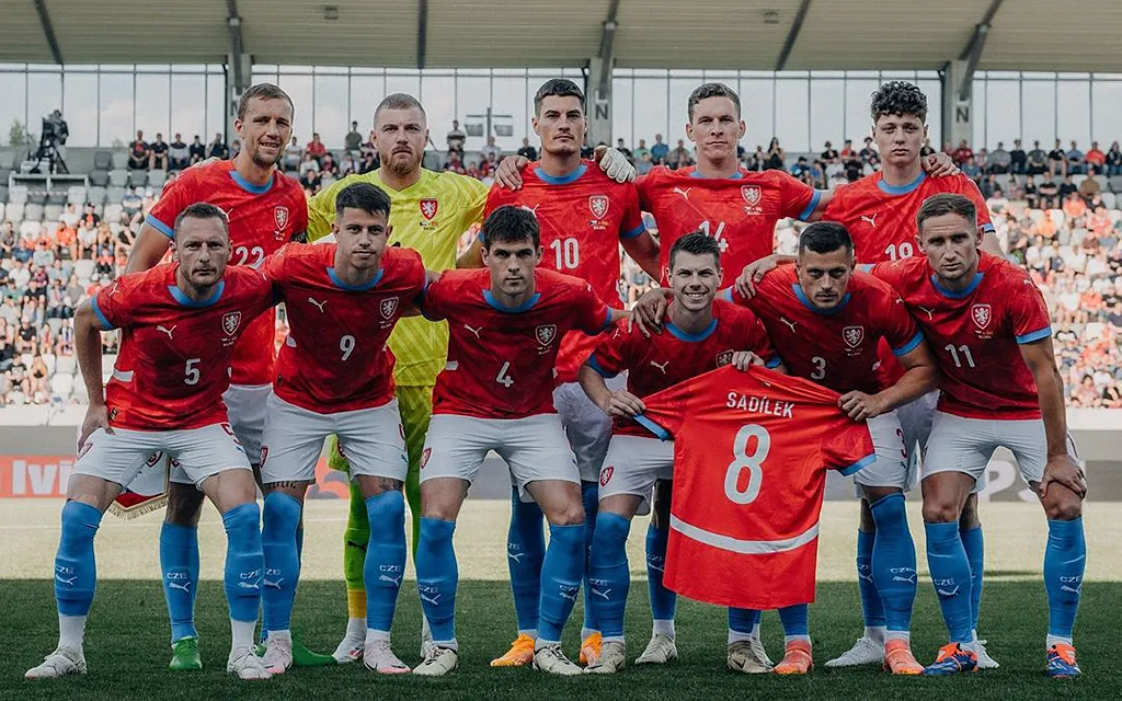 448271196_2132789773759402_4052256538896124435_n copy.webp