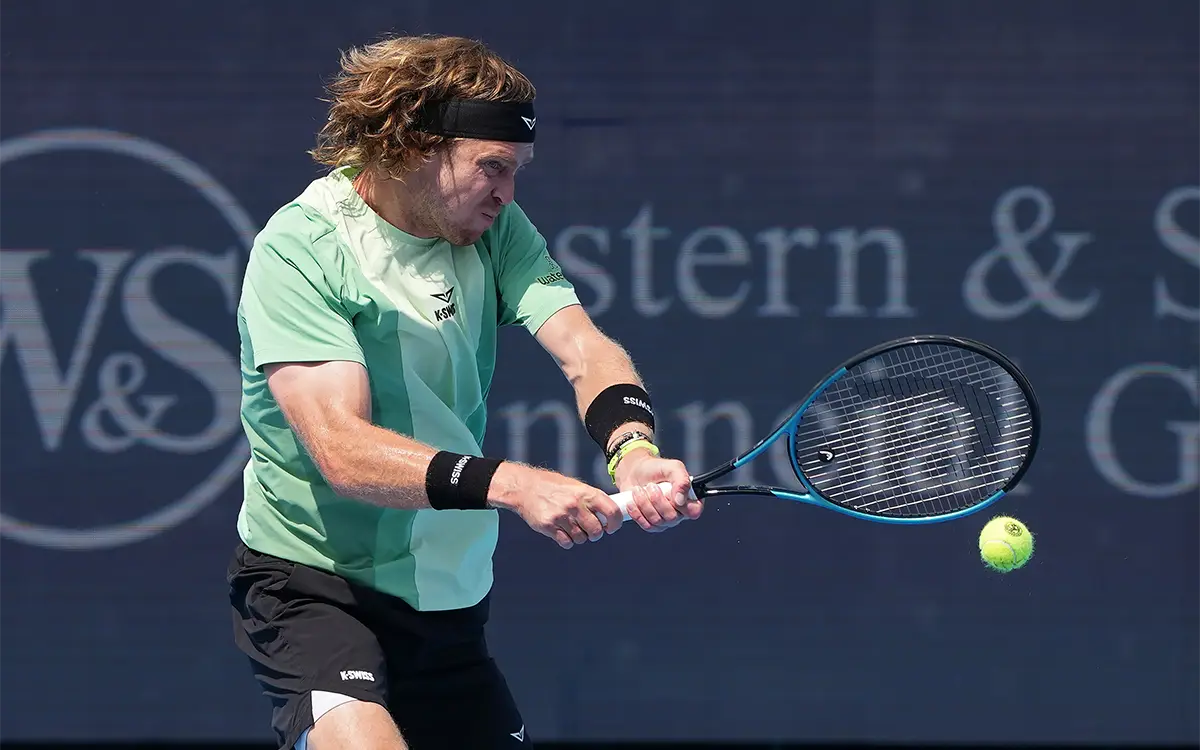 Алькарас снова бьёт Рублёва! Андрей шёл на камбэк, но обидно отдал концовку