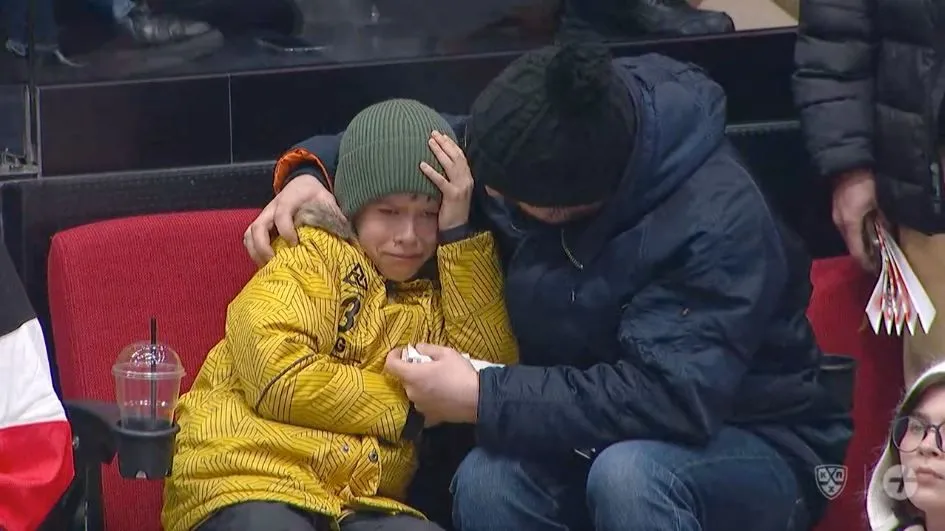 локомотив авангард. кхл авангард локомотив счет. хоккейная команда авангард. хк авангард. авангард омск.