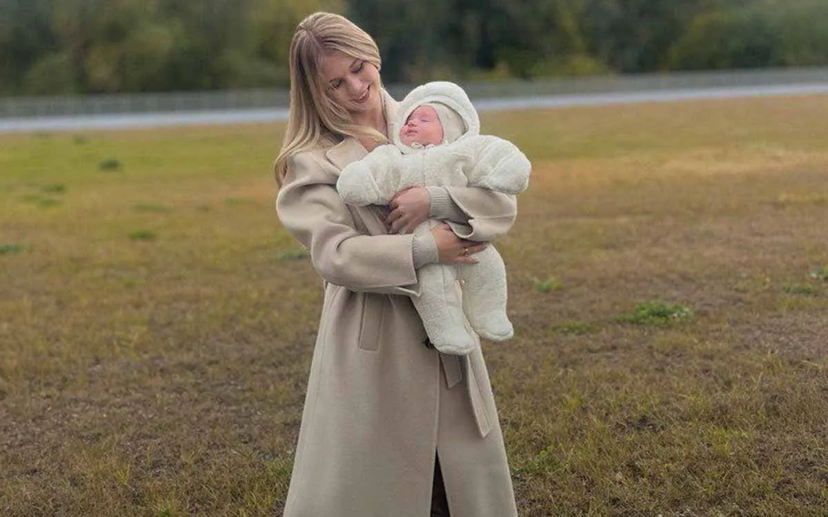 «Любит «разговаривать» и рассказывать истории». Трусова похвасталась успехами сына