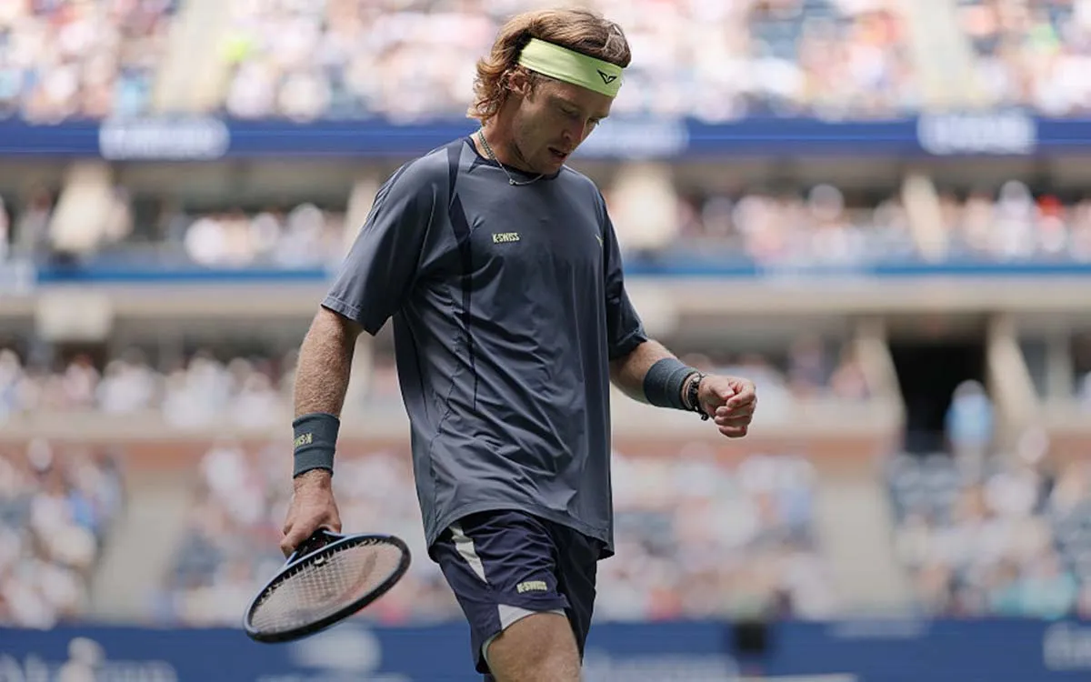 Рублёва «расстреляли» на US Open. Не спасло даже присутствие Сафина