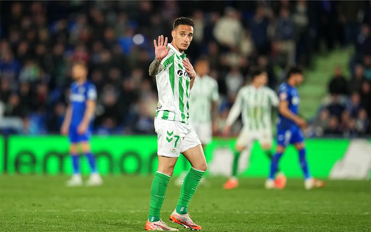 Antony-RealBetis-GettyImages2.webp