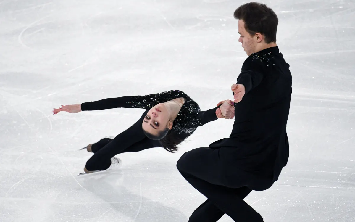 Appolinaria_Panfilova_i_Dmitriy_Rylov_OG_Youth2020_RIA_Novosti1.webp