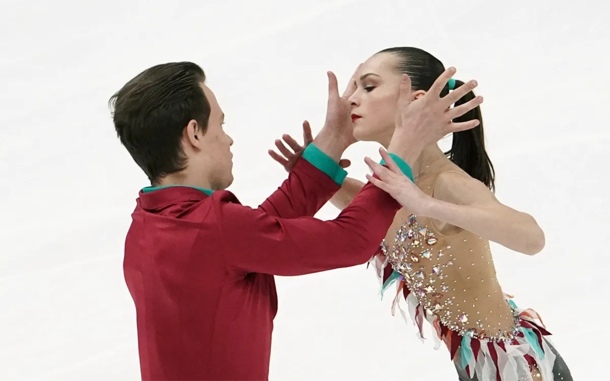 Appolinaria_Panfilova_i_Dmitriy_Rylov_OG_Youth2020_RIA_Novosti2.webp