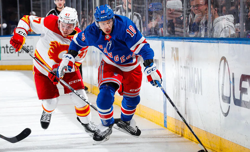 Артемий Панарин. Фото НХЛ 0002.webp