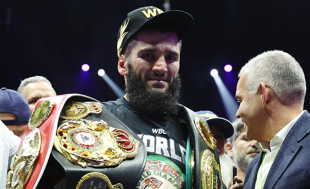 Артур Бетербиев Фото Getty Images.webp