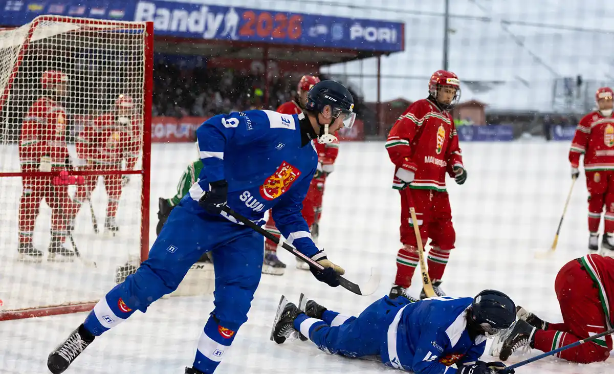 Bandy 03_FIN vs. HUN (FIB).webp