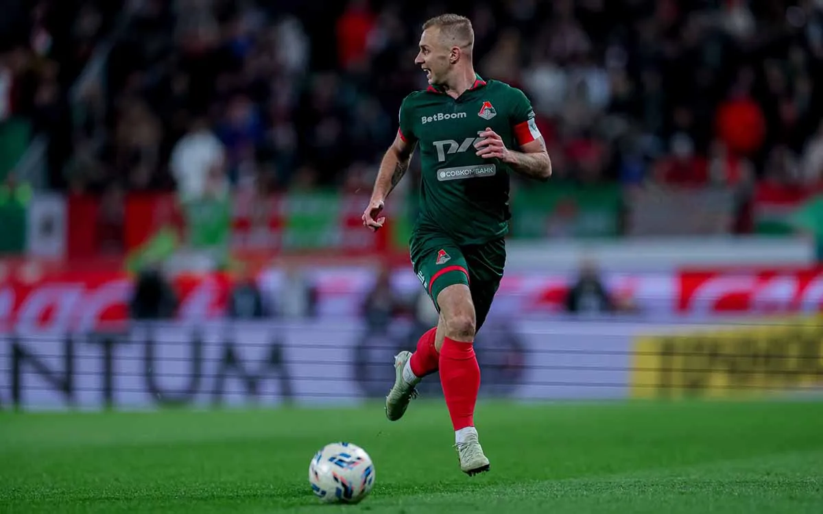 Barinov-fc-Lokomotiv (2).webp