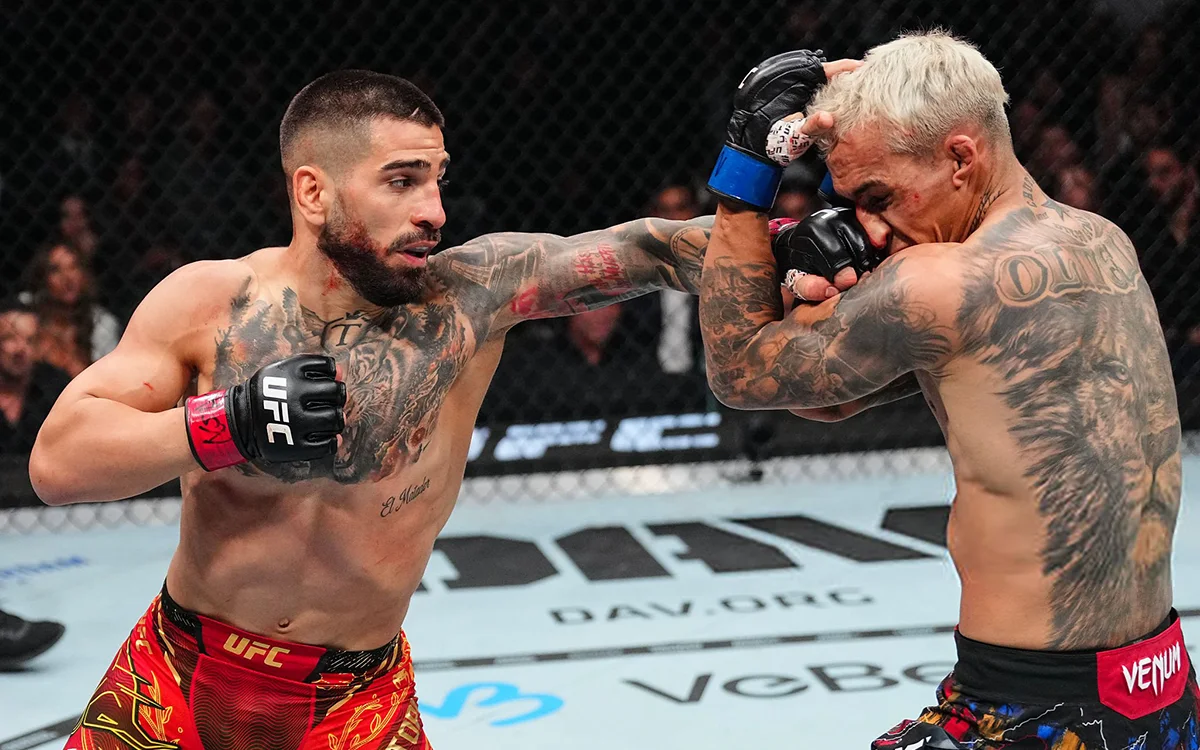 Charles-Oliveira-i-Ilia Topuria-photo-UFC.webp