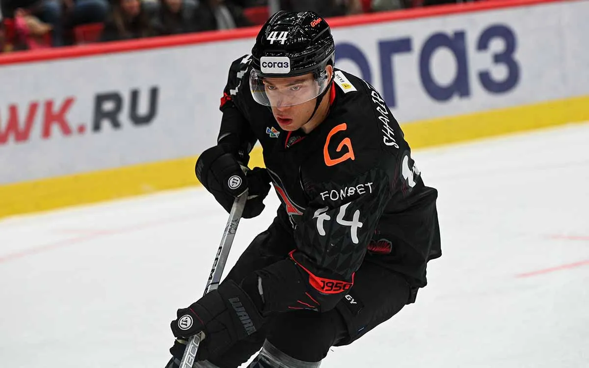Damir-Sharipzyanov-hc-avangard.webp