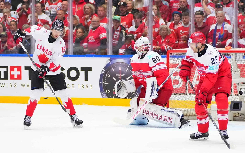 Дания - Канада, фото IIHF 1 (2).webp