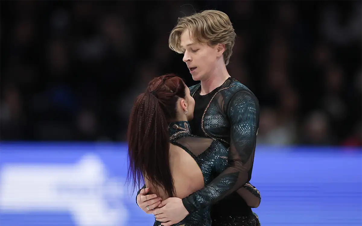 Свадьба в тайне даже от родителей. Сменившие флаг яркие русские фигуристы удивили мир