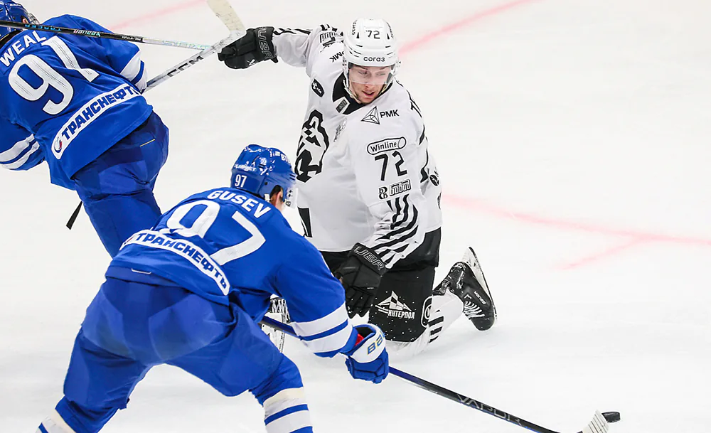 «Динамо»_Москва_–_«Трактор»_Фото_ХК_«Трактор» (2).webp