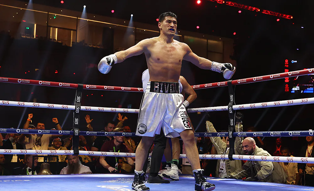 Дмитрий Бивол, Фото Getty Images.webp