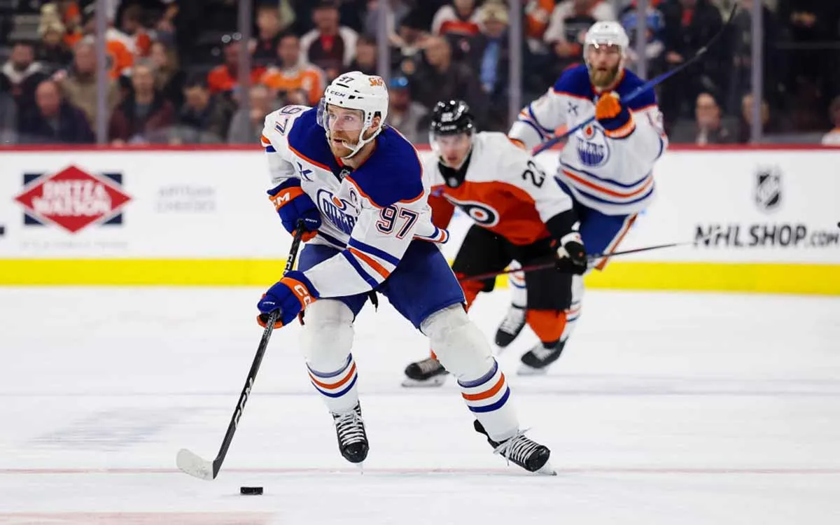 Edmonton-Oilers-Philadelphia-Flyers-GettyImages-1.webp
