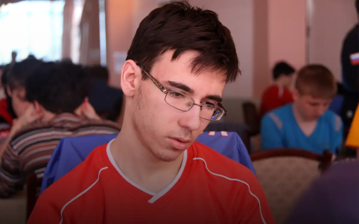 Смертельное хобби гроссмейстера. Он был надеждой русских шахмат