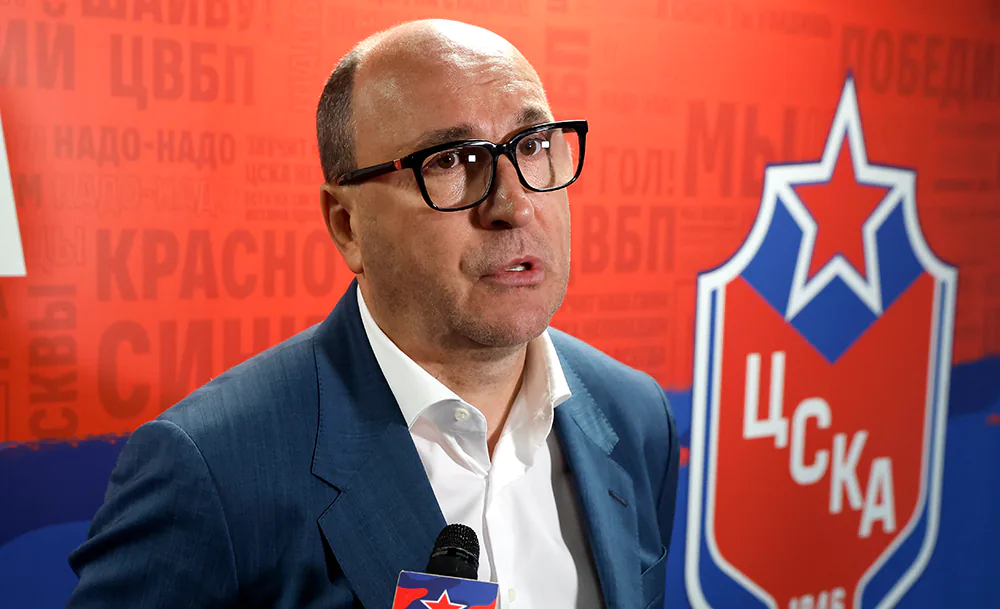 Есмантович Владимир Беззубов - photo.khl.ru.webp