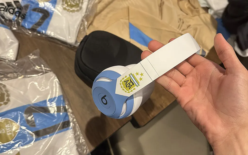 GSZPXHrWQAAW8mq copy.webp