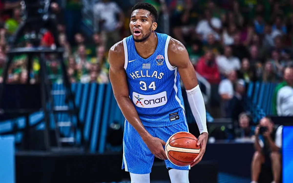 Giannis-Antetokounmpo-gettyimages-2.webp