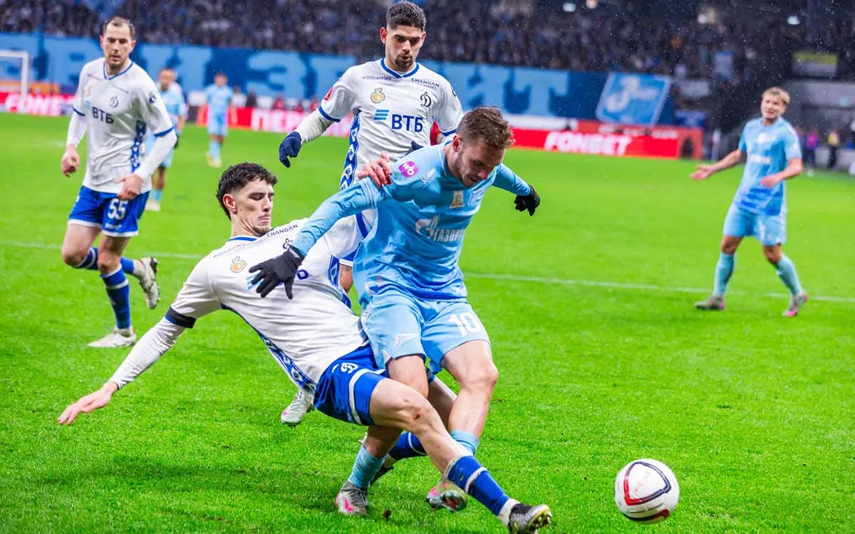 Glushenkov-Zenit-Dinamo-fc-Zenit.webp