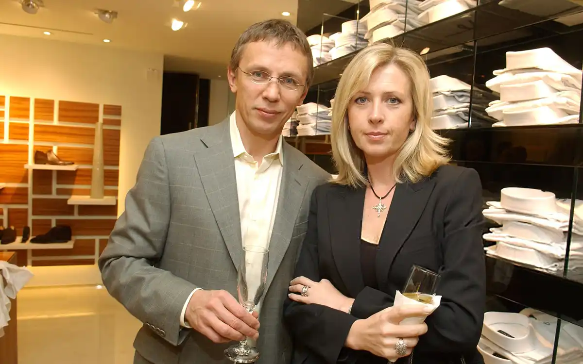 Igor-Larionov-Elena-Batanova-gettyimages.webp