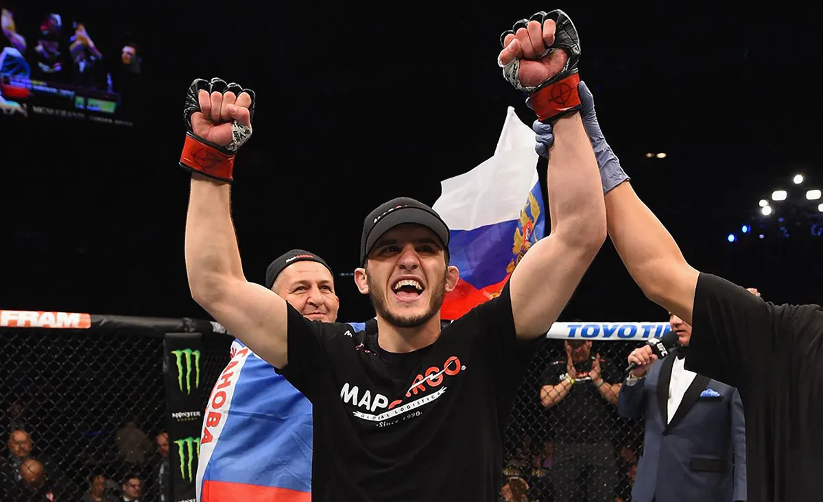 Ислам Махачев Фото UFC.webp
