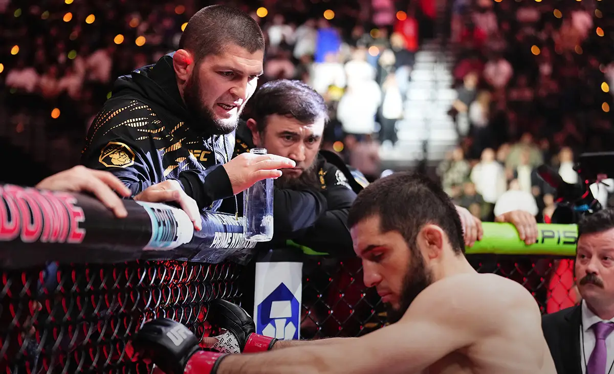 Ислам_Махачев_Хабиб_Нурмагомедов_Фото_UFC_00006.webp