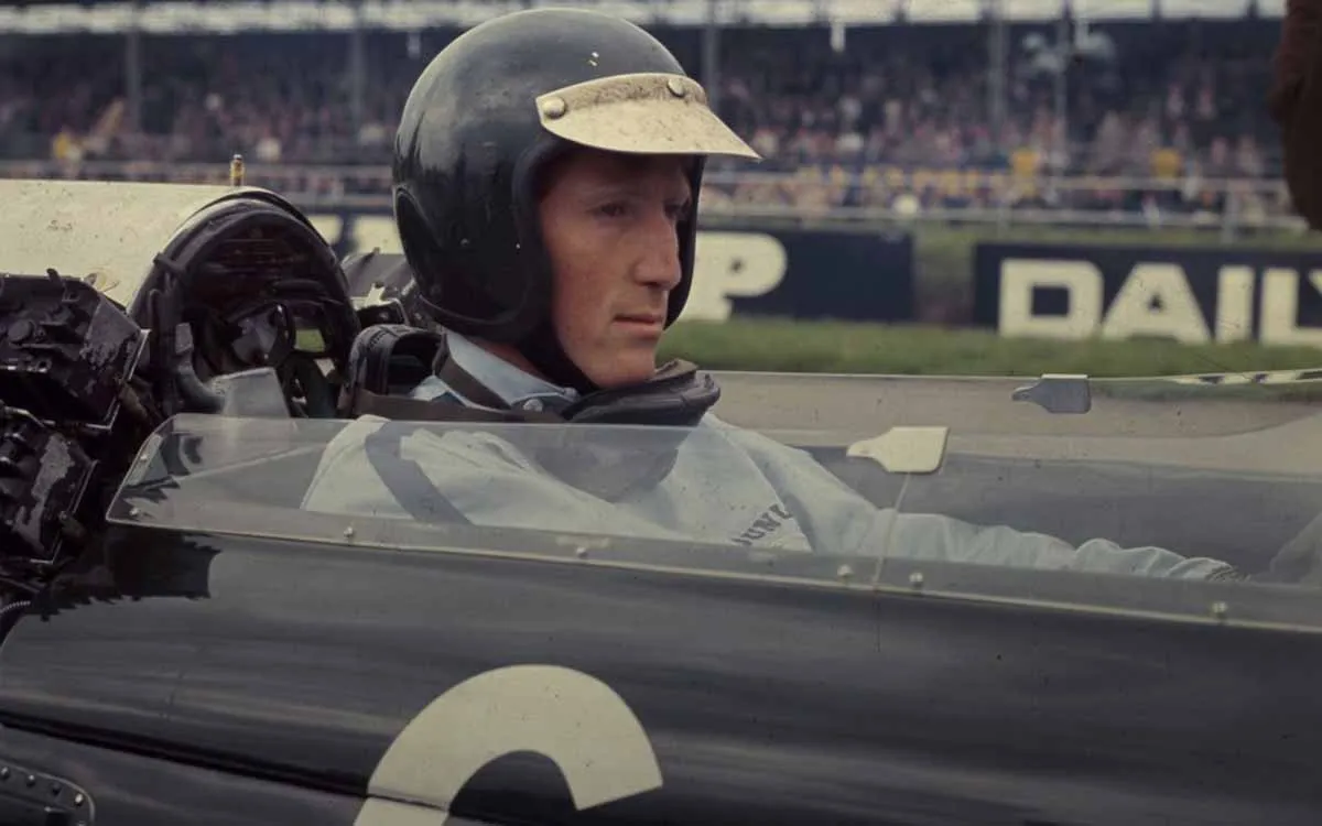 Его достижение хочет покорить каждый пилот. Но только не такой ценой