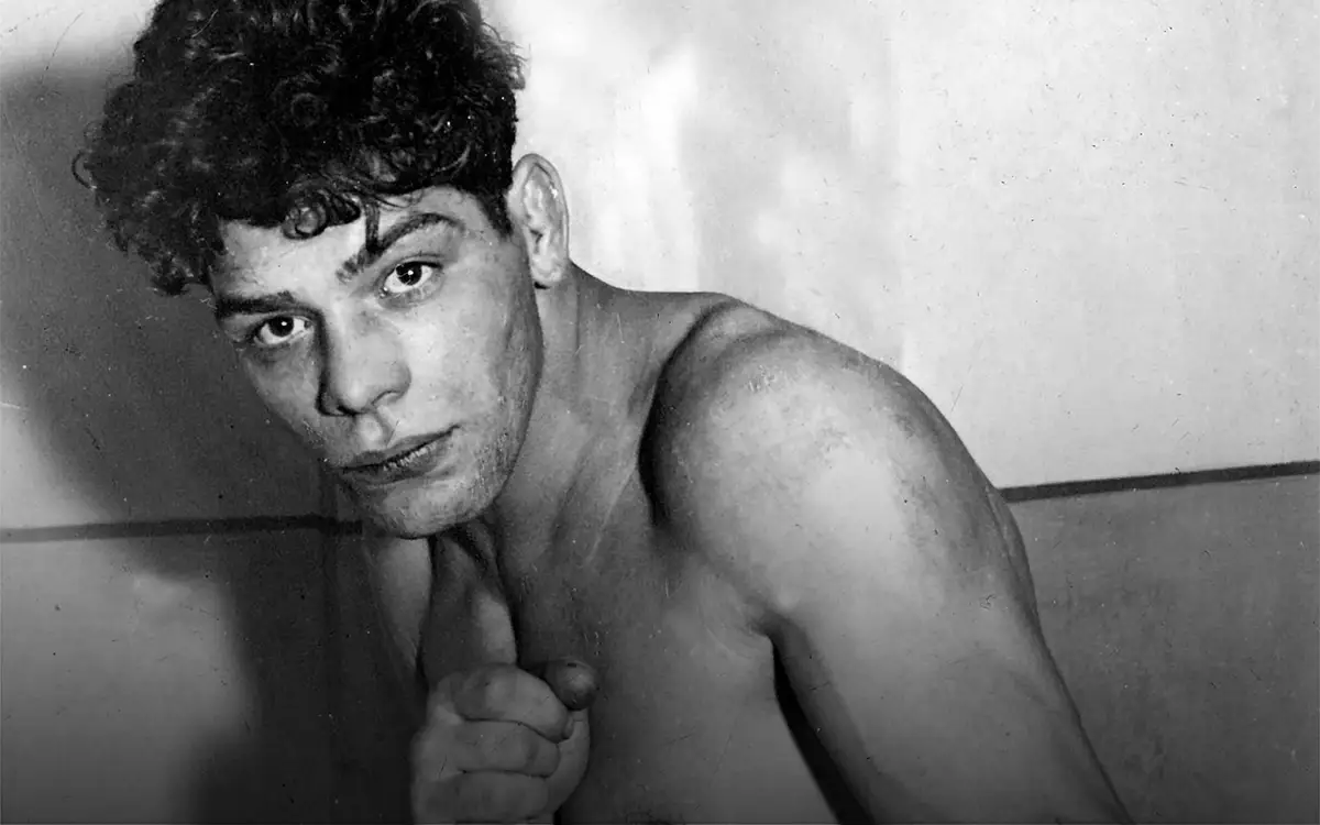 Пытался сойти за арийца, но угодил в концлагерь. Звезду бокса замучили до смерти