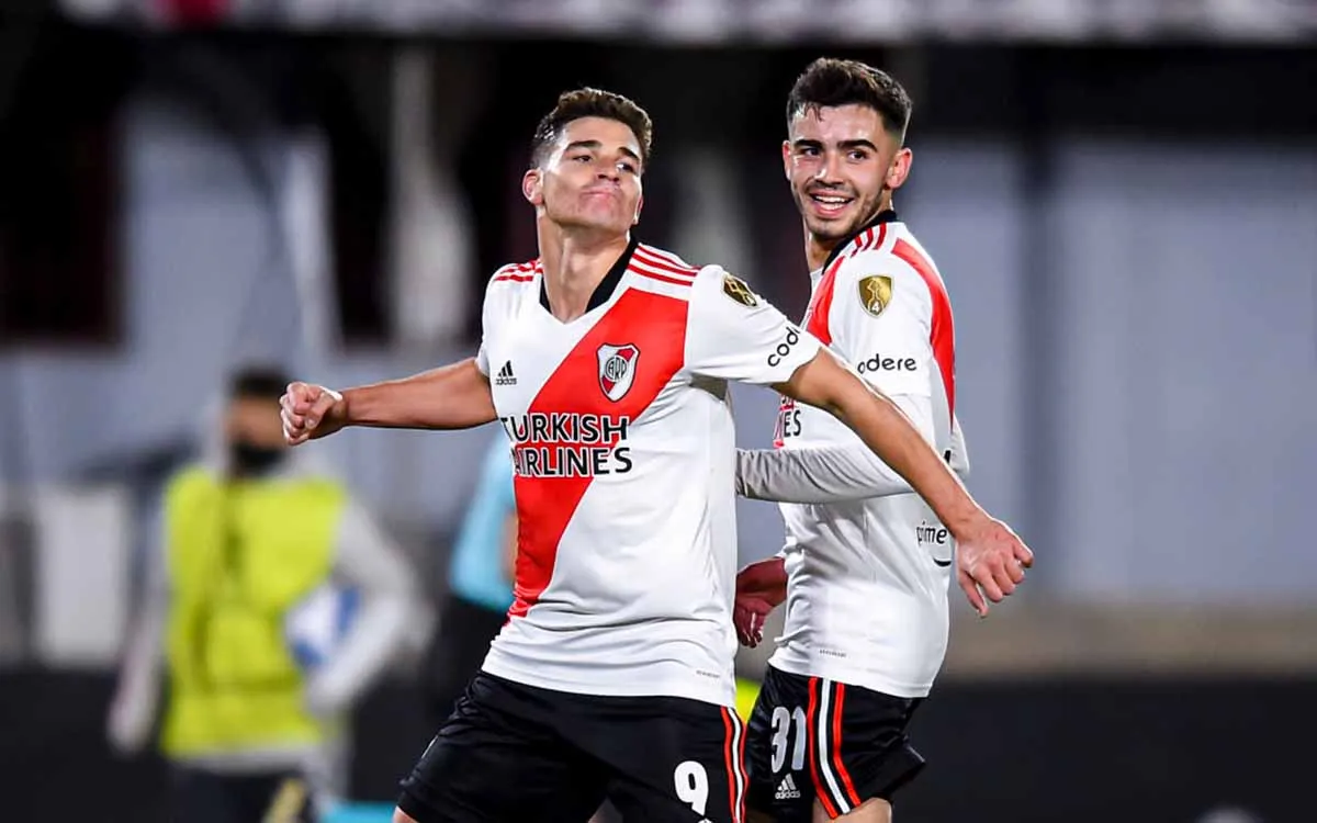 Julian-Alvarez-River-Plate-GettyImages.webp
