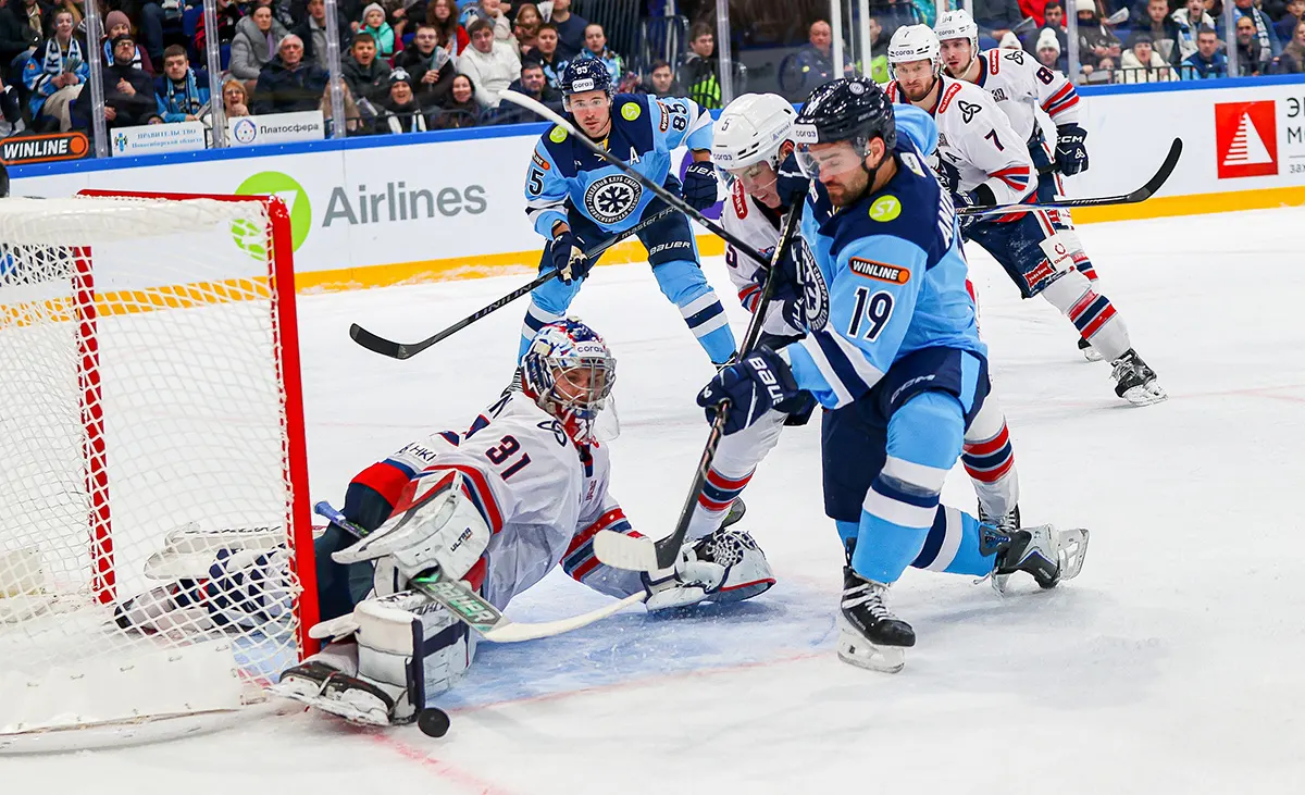 KHL Best Team_Yaroslav Ozolin (Sibir).webp