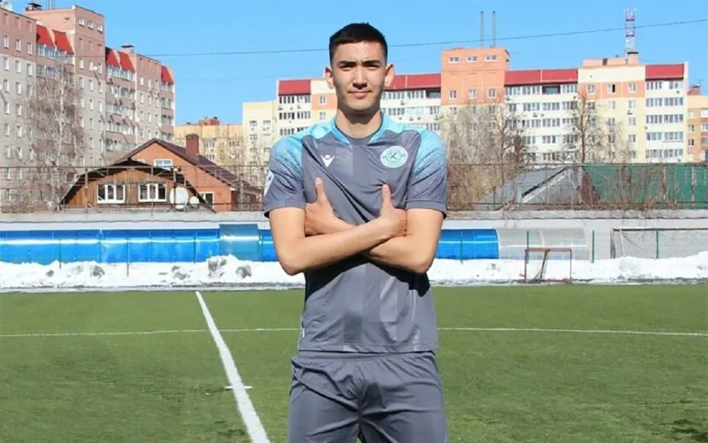 Кадыргали Симбаев, ФК Коломна.webp