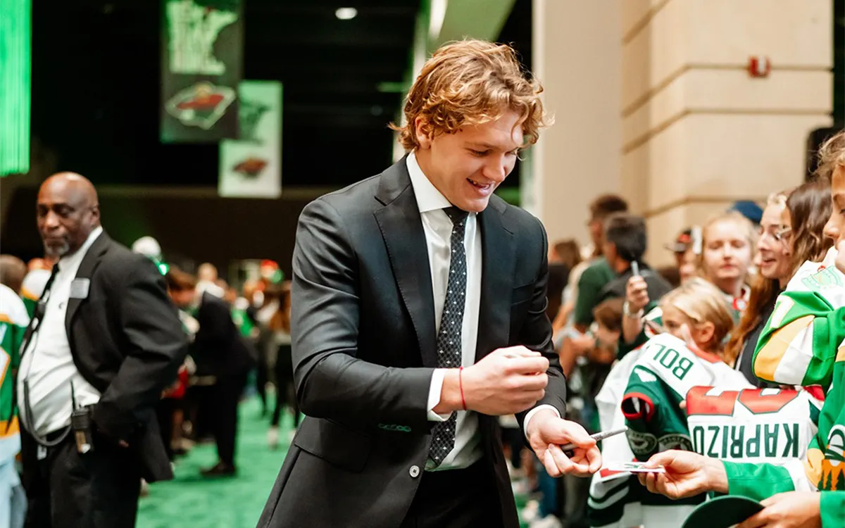 Kaprizov-hc-minnesota-wild2.webp