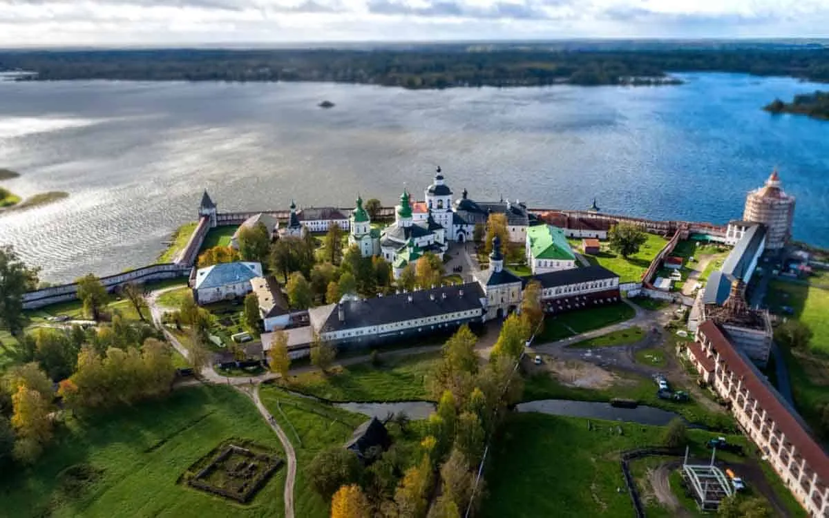 Kirillo-Belozerskii-monastyr-RIA.webp