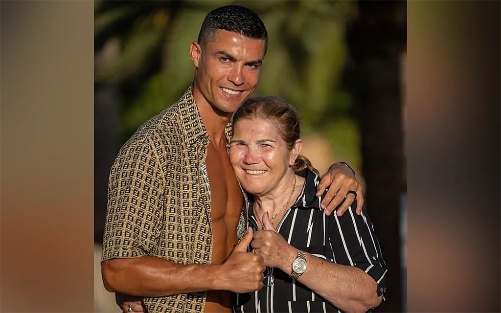 Криштиану Роналдо, Сеть Роналдо6.webp