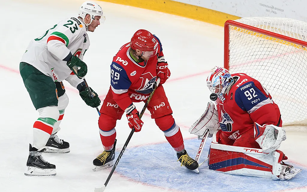 Локомотив_АК_Барс,_Ярослав_Неелов_photo_khl_ru2.webp