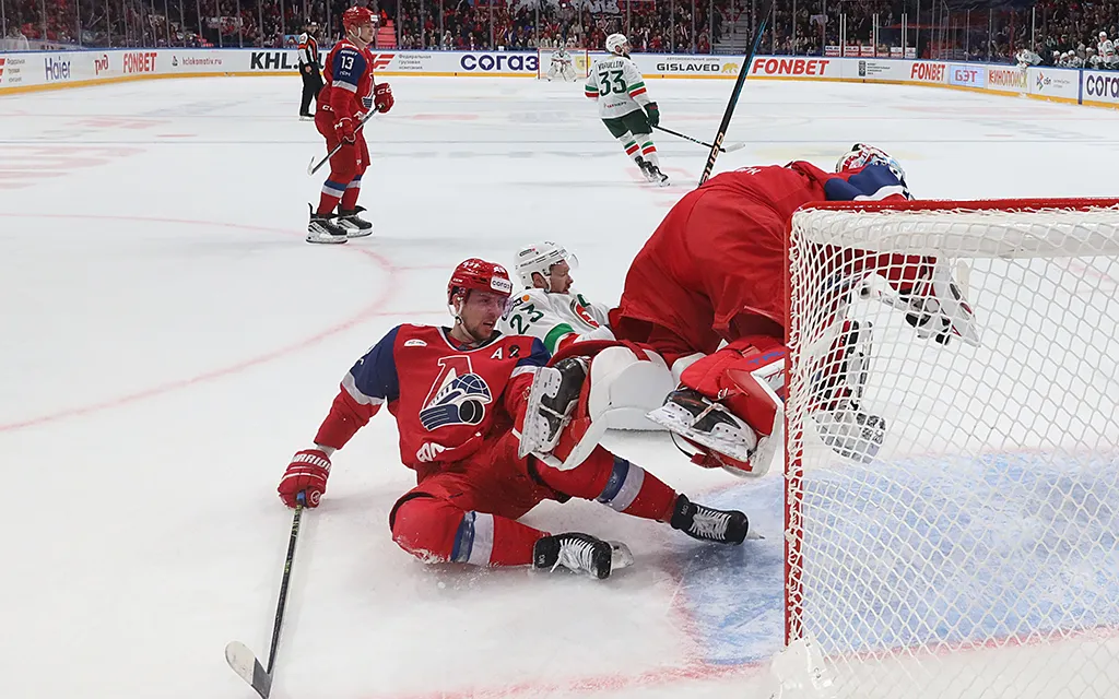 Локомотив_АК_Барс,_Ярослав_Неелов_photo_khl_ru.webp