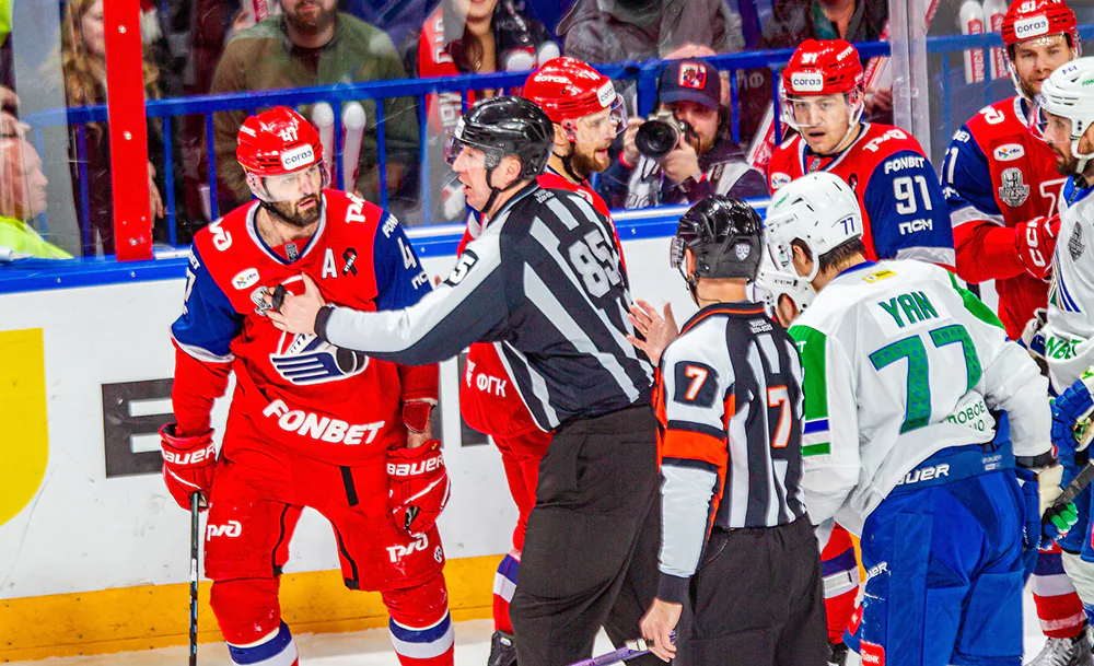 Локомотив_Салават_Юлаев_Фото_ХК_«Локомотив»_00003.webp