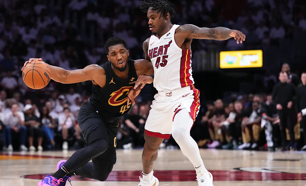 «Майами_Хит»_–_«Кливленд_Кавальерс»_Фото_Getty_Images_00000.webp
