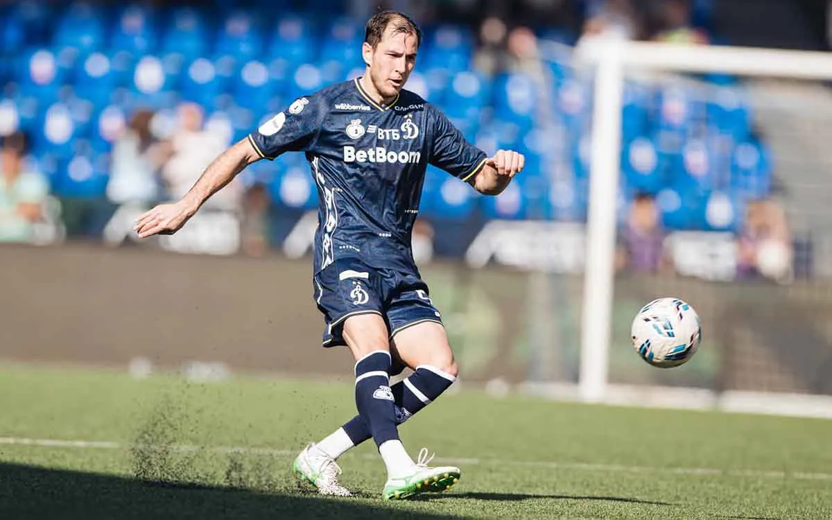 Maksim-Osipenko-FC-Dinamo.webp