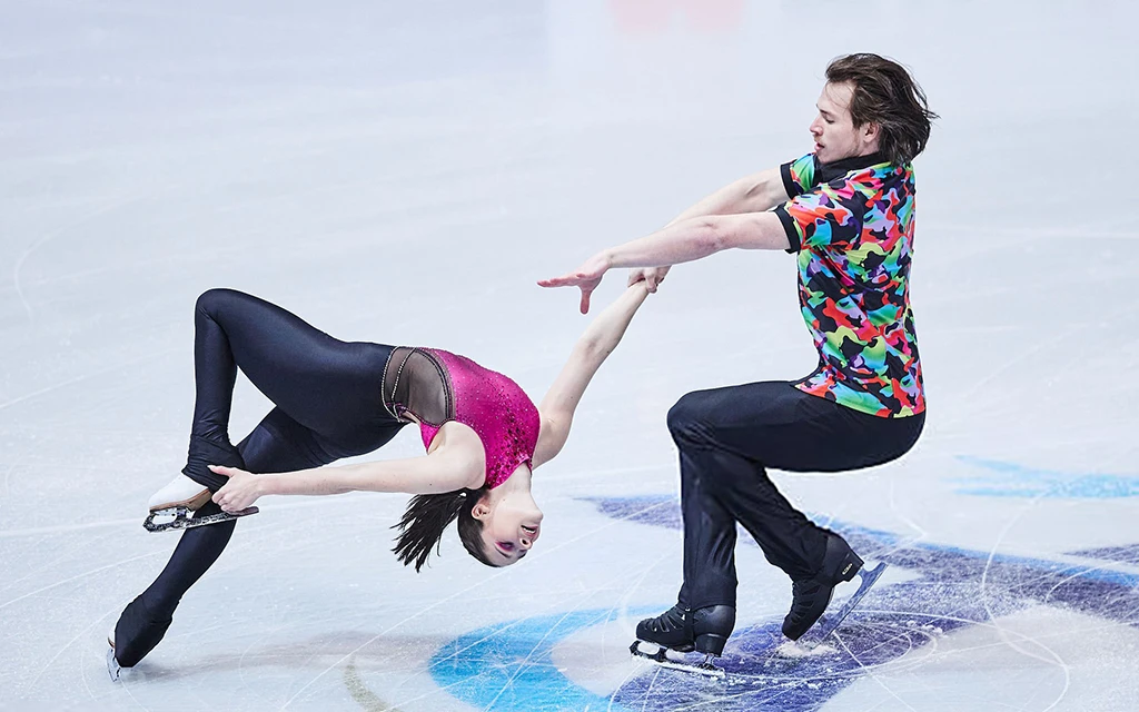 Мария_Павлова_и_Алексей_Святченко,_фото_ISU.webp