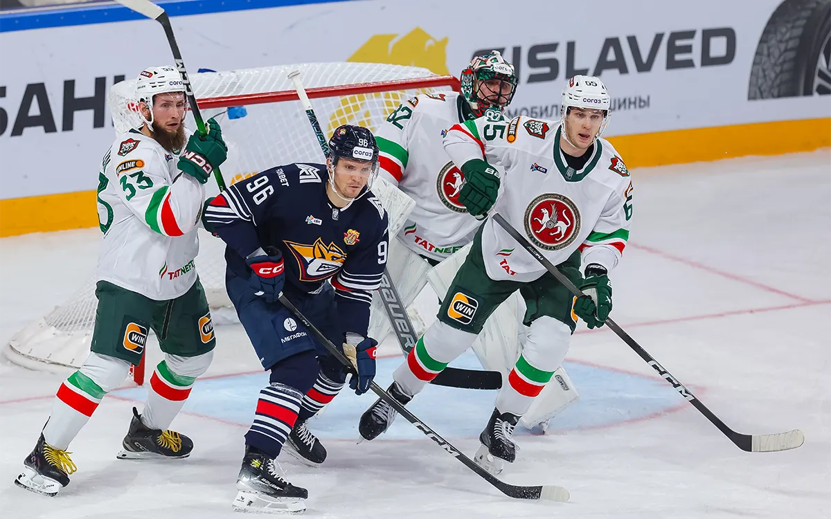 Metallurg-Ak-Bars-photo-Smakov-Maksim-photo.khl.ru1.webp