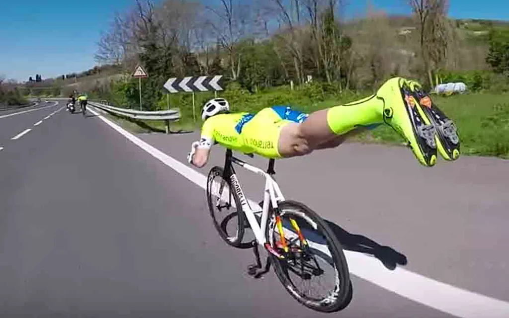 Михаэль Гуэрра, Кадр видео2.webp